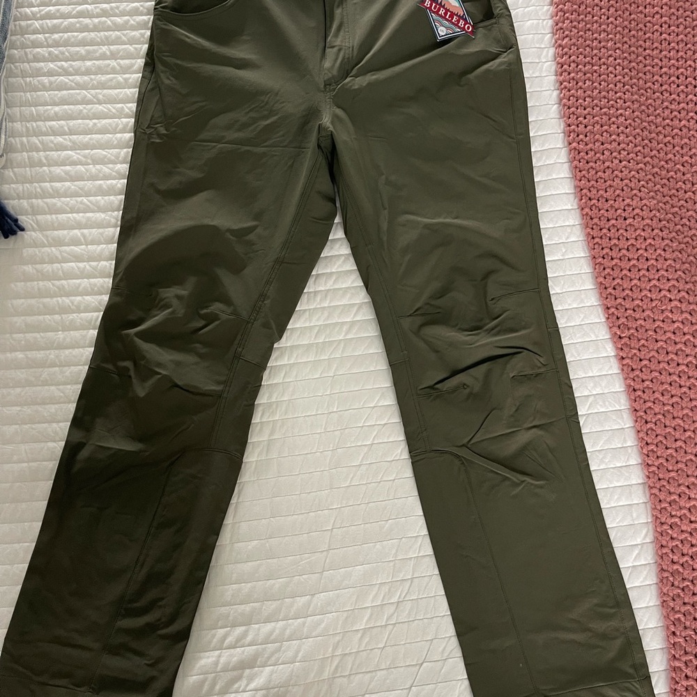 BURLEBO Olive Green Men's Pants